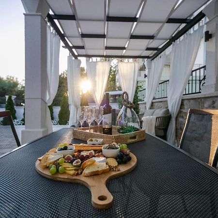 Villa Bante - Luxury Stone House Kaštela Екстериор снимка
