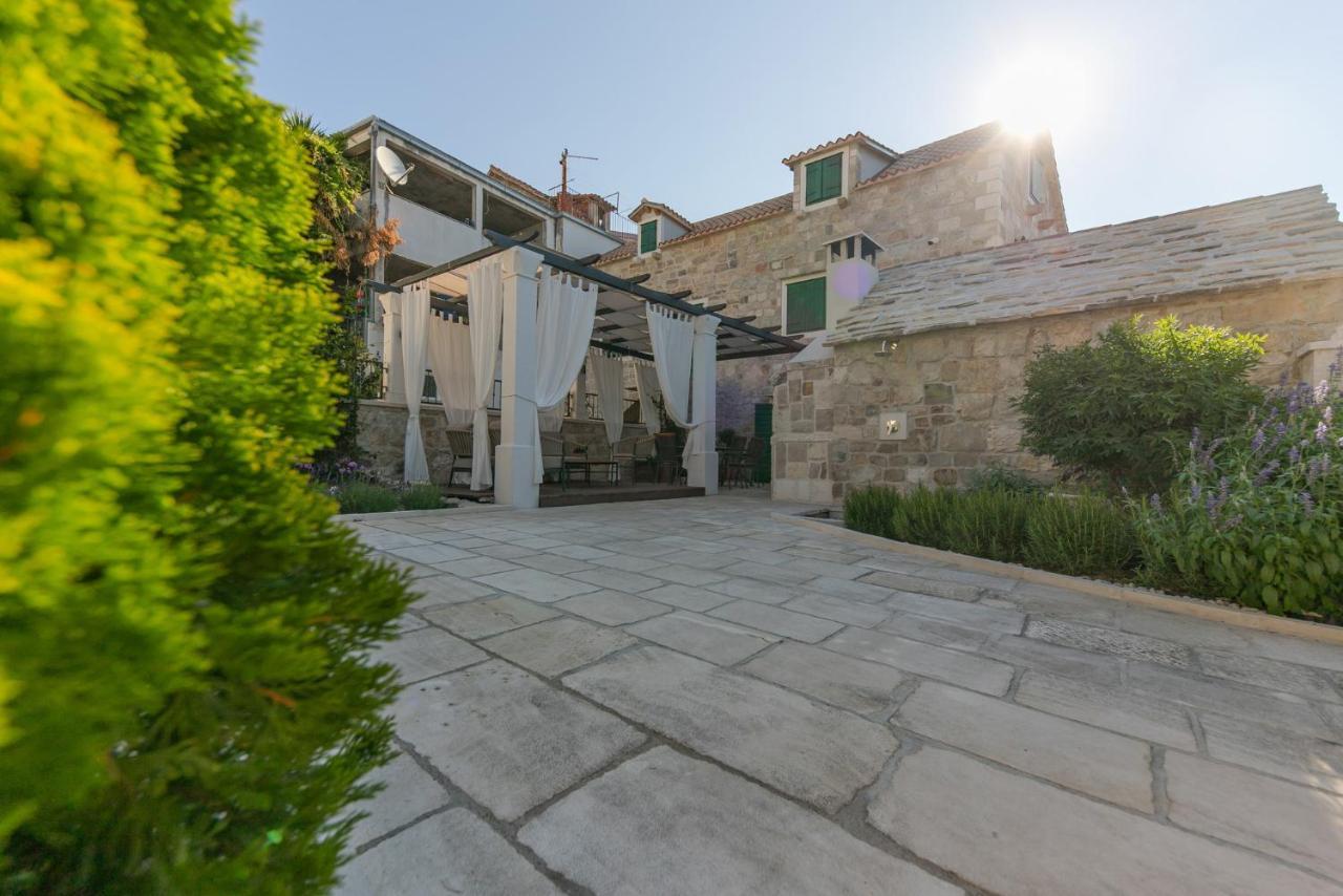 Villa Bante - Luxury Stone House Kaštela Екстериор снимка