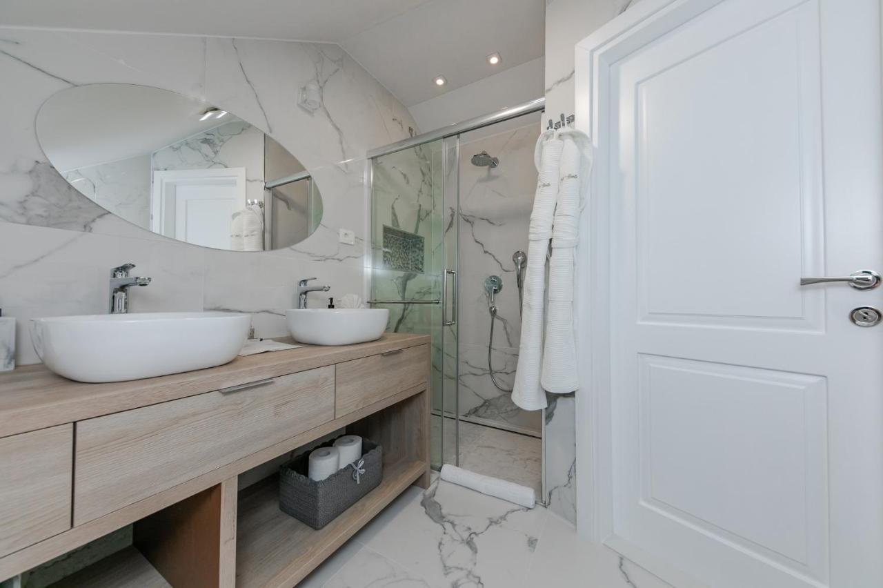 Villa Bante - Luxury Stone House Kaštela Екстериор снимка