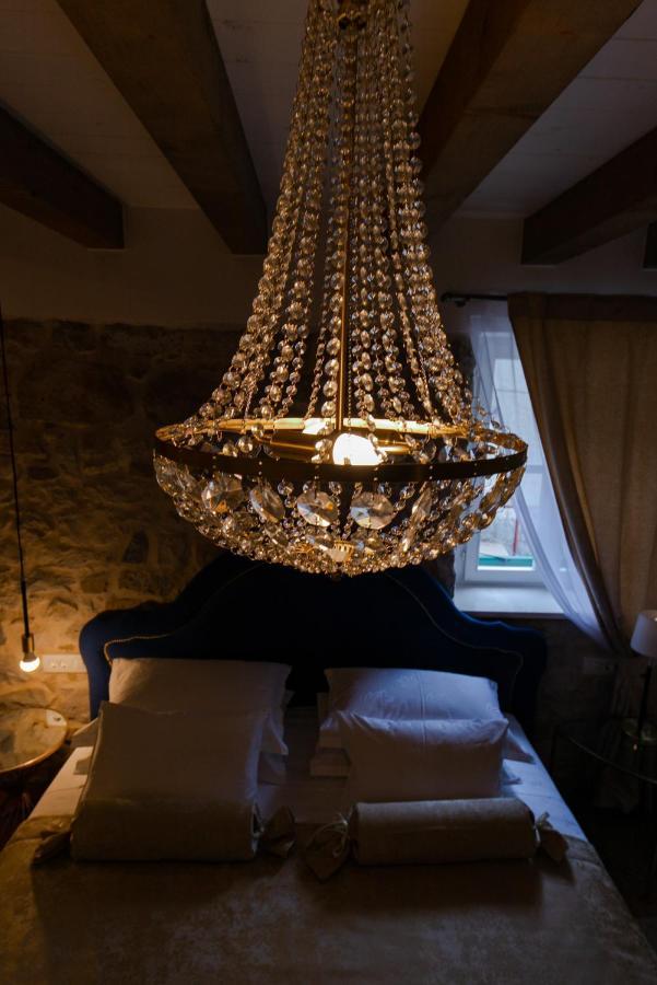 Villa Bante - Luxury Stone House Kaštela Екстериор снимка