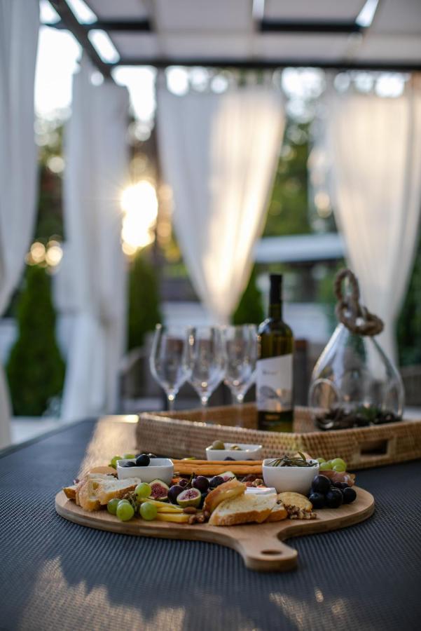Villa Bante - Luxury Stone House Kaštela Екстериор снимка