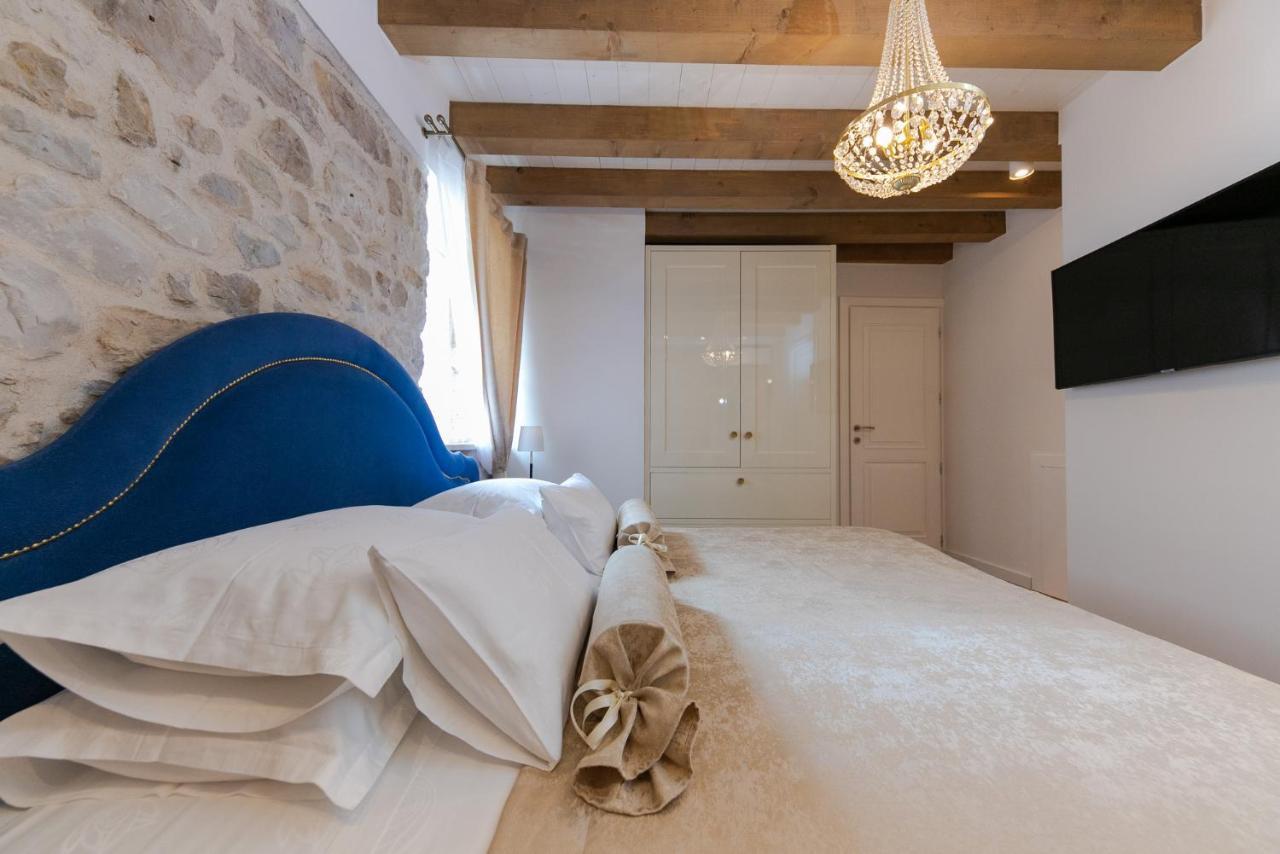 Villa Bante - Luxury Stone House Kaštela Екстериор снимка